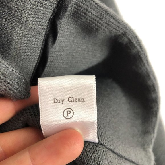 Coldwater Creek Women's Size 12 Grey Long Sleeve Cardigan Sweater Jacket Button - Picture 8 of 10